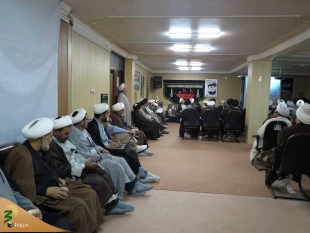 کارگاه آموزشی روحانیون، معین و معینه های کاروانهای حج 1402 در دفتر نمایندگی بعثه مقام معظم رهبری استان خراسان رضوی برگزا شد 10