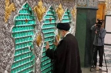 زیارت و نماز رئیس جمهوردر حرم حضرت زینب (س) 2