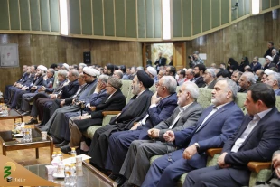 وزیر ارشاد:

بدنبال تحقق مطالبات رهبری درحوزه حج هستیم 3