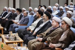 تأکید رئیس الحجاج الإیرانیین على نیل رضا الله و رضا الزوار فی الحج المقبل. 2