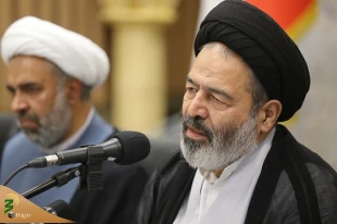 حجت الاسلام والمسلمین نواب:

حج «بهترین» و «تاثیرگذارترین» فرصت برای انتقال پیام قرآن است 2