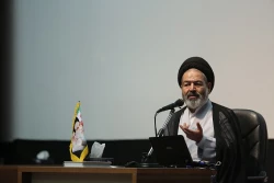 حجت‌الاسلام والمسلمین نواب از خادمان فرهنگی خواست احیای سنتها در حج را جدی بگیرند+ فیلم 2
