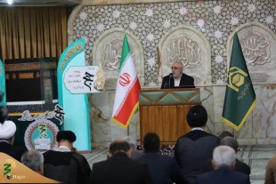 رئیس سازمان حج و زیارت:

خدمت رسانی مطلوب به زائران موجب افزایش رضایتمندی آنها می شود 4