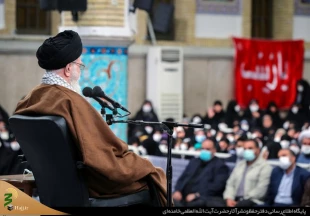 دیدار کارگزاران حج با رهبر انقلاب /هدف حج اتحاد امت اسلامی در مقابل استکبار است 8
