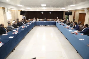 دیدار مداحان بعثه مقام معظم رهبری در عتبات عالیات با نماینده ولی فقیه در امور حج و زیارت در قم