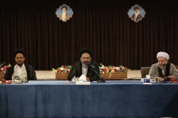 دیدار مداحان بعثه مقام معظم رهبری در عتبات عالیات با نماینده ولی فقیه در امور حج و زیارت در قم 3