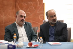دیدار مداحان بعثه مقام معظم رهبری در عتبات عالیات با نماینده ولی فقیه در امور حج و زیارت در قم 14