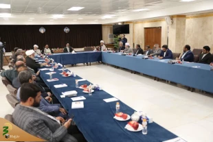 دیدار مداحان بعثه مقام معظم رهبری در عتبات عالیات با نماینده ولی فقیه در امور حج و زیارت در قم 16