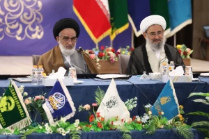 تولیت آستان مقدس حضرت معصومه (س):

جلسات فقه الزیاره برای طلاب شاغل در اعتاب مقدس تشکیل شود