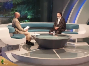  حجت الاسلام والمسلمین نواب در برنامه صف اول تاکید کرد: 

لزوم فرهنگ سازی و تمدن سازی در حج به بهترین و مطلوب ترین شکل
 2