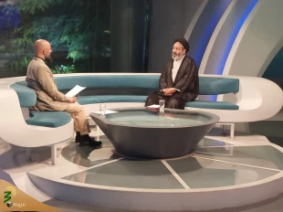  حجت الاسلام والمسلمین نواب در برنامه صف اول تاکید کرد: 

لزوم فرهنگ سازی و تمدن سازی در حج به بهترین و مطلوب ترین شکل
 5