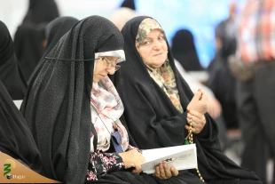نخستین گروه از حجاج ایرانی عازم سرزمین وحی شدند
حجت الاسلام و المسلمین نواب: حتی یک لحظه از سفر «بیداری» و «هوشیاری» را از دست ندهید 9