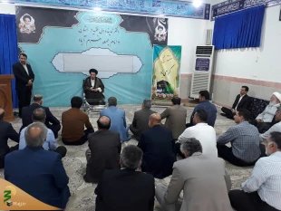 دیدار کارگزاران حج 1402 لرستانی با نماینده ولی فقیه در استان لرستان