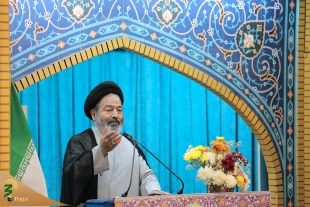 در خطبه‌های پیش از نمازجمعه تهران؛

حجت الاسلام و المسلمین نواب: بیانات مقام معظم رهبری باب جدیدی در «حج» باز کرد 5