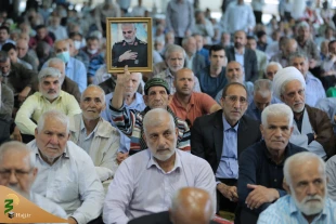 در خطبه‌های پیش از نمازجمعه تهران؛

حجت الاسلام و المسلمین نواب: بیانات مقام معظم رهبری باب جدیدی در «حج» باز کرد 6