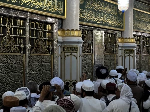 زیارت روضه رضوان مسجد النبی با  ثبت نام اینترنتی مقدور است + فیلم