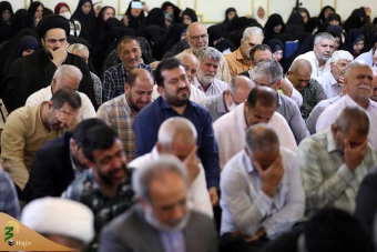 مراسم دعای کمیل زائران ایرانی در مدینه منوره 17
