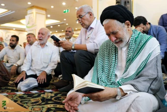 مراسم دعای کمیل زائران ایرانی در مدینه منوره 28