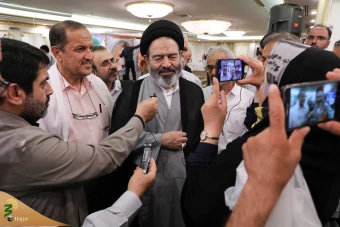 مراسم دعای کمیل زائران ایرانی در مدینه منوره 37