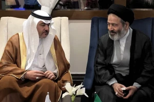 Head of Iranian Pilgrims Welcomed by Saudi Deputy Minister of Hajj and Umrah in Medina