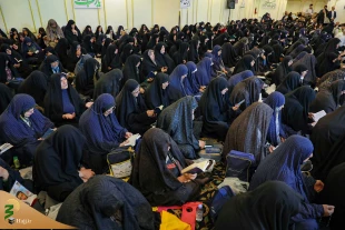 سرپرست حجاج ایرانی :

در کانون اخلاق باید از پیامبر درس اخلاق آموخت 8
