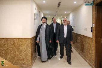 
بازدید سرپرست حجاج ایرانی از ستاد اجرایی حج در مدینه 9