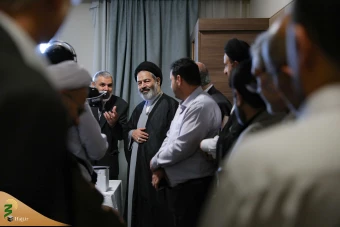 
بازدید سرپرست حجاج ایرانی از ستاد اجرایی حج در مدینه 15