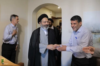 
بازدید سرپرست حجاج ایرانی از ستاد اجرایی حج در مدینه 13
