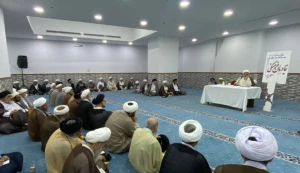 تاکید بر «حُسن اخلاق» و «گشاده‌رویی» خادمان فرهنگی برای پاسخگویی به ضیوف الرحمان