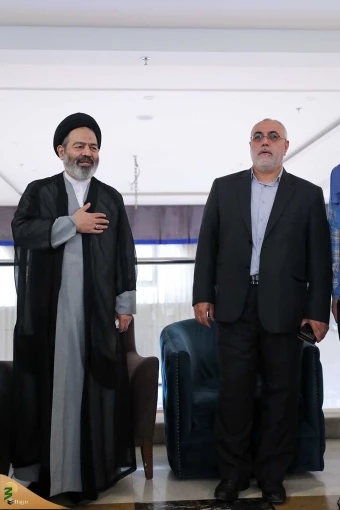 دیدار صمیمی سرپرست حجاج ایرانی با زائران کشورمان درمدینه منوره _ 3 10