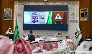 عربستان: 300 هزار جلد قرآن و 40 میلیون لیتر آب زمزم در حج امسال توزیع می شود