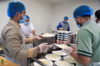دیدار صمیمی سرپرست حجاج ایرانی با زائران کشورمان درمدینه منوره _ 4 20