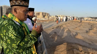 گزارش تصویری از قبرستان بقیع + عکس 11
