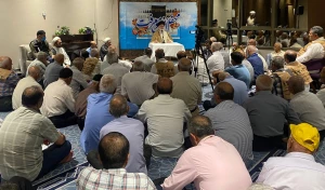 در محفل انس و معرفت در مکه عنوان شد؛
مردم جزو چهار طایفه و گروه نباشند