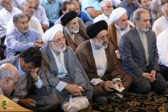 مراسم دعای کمیل زائران ایرانی در مدینه منوره 13