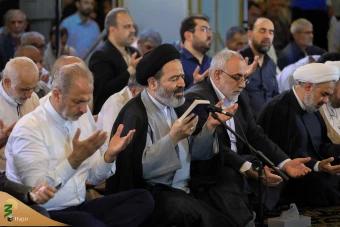 مراسم دعای کمیل زائران ایرانی در مدینه منوره 35