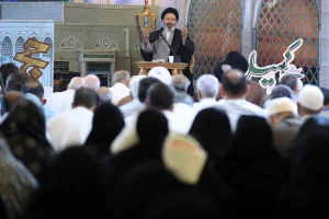 The third prayer of Kumail ceremony in Medina