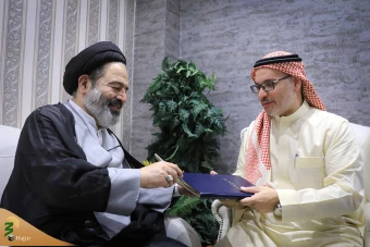 
بازدید سرپرست حجاج ایرانی از آشپزخانه بدر در مدینه
 12