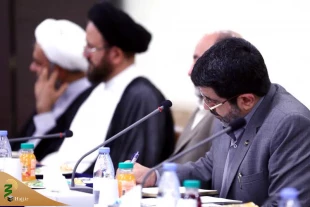 تم بحث الوضع الملائم لتقدیم الخدمات للزوار مقارنة بالحج السابق فی اجتماع مسؤولی الحج بالمدینة المنورة 2