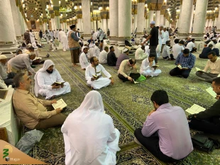 قاریان ایرانی در مسجدالنبی (ص)+گزارش تصویری 8