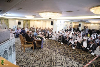 مراسم دعای کمیل زائران ایرانی در مدینه منوره 16