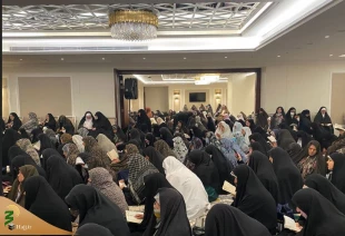 نوای دلنشین دعای پرفیض کمیل زائران ایرانی در کنار خانه خدا 9