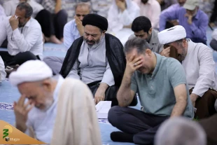با حضور حجت الاسلام والمسلمین نواب صورت گرفت؛
سوگواری زائران ایرانی به مناسبت شهادت امام جواد(ع) 5
