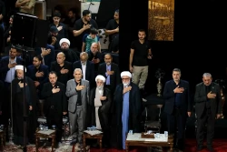 اهتزاز پرچم عزای گنبد بارگاه منور رضوی در کاظمین 3