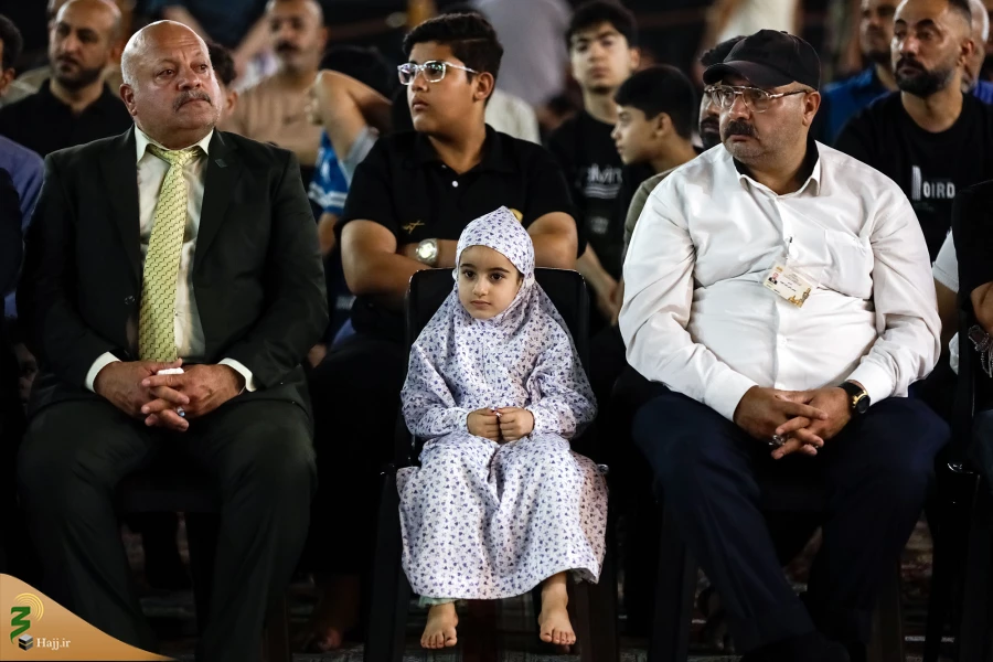 اهتزاز پرچم عزای گنبد بارگاه منور رضوی در کاظمین 20