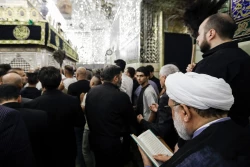 اهتزاز پرچم عزای گنبد بارگاه منور رضوی در کاظمین 7