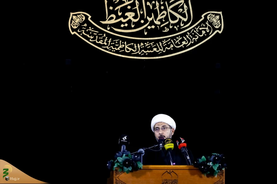 اهتزاز پرچم عزای گنبد بارگاه منور رضوی در کاظمین 21