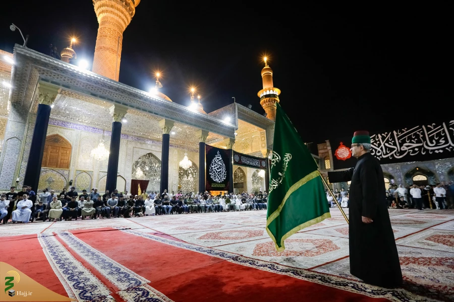 اهتزاز پرچم عزای گنبد بارگاه منور رضوی در کاظمین 11