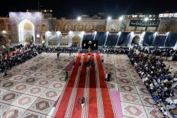 اهتزاز پرچم عزای گنبد بارگاه منور رضوی در کاظمین 19