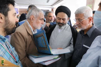 دیدار صمیمی سرپرست حجاج ایرانی با زائران کشورمان در مکه مکرمه _ 1 30